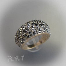 Сребърен дамски пръстен с камъни Swarovski R-304